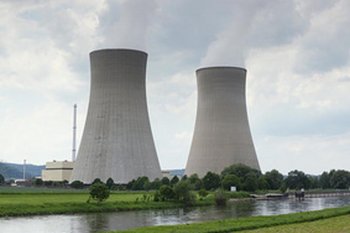 AKW Grohnde an der Weser im Juni 2010.